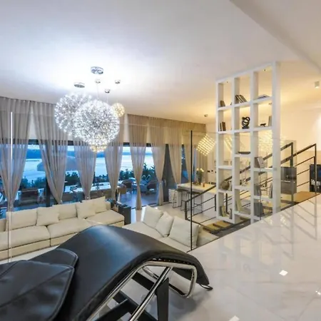 Luxurious And Stylish With Pool & Jacuzzi * Crikvenica