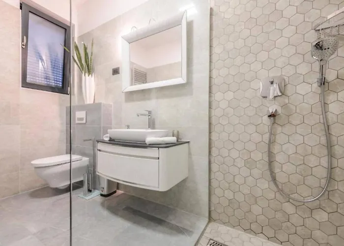 Luxurious And Stylish With Pool & Jacuzzi * Crikvenica