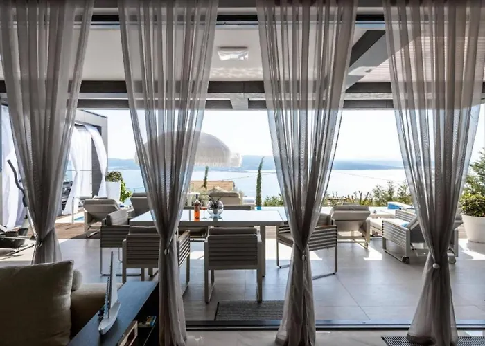 Vilă Luxurious And Stylish With Pool & Jacuzzi *